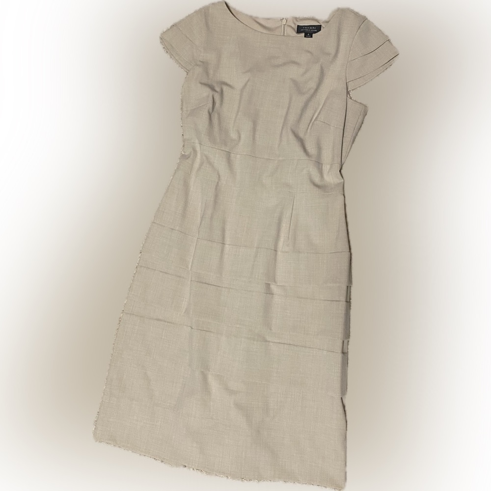 Tahari dress size 6 cream color new w/o tag